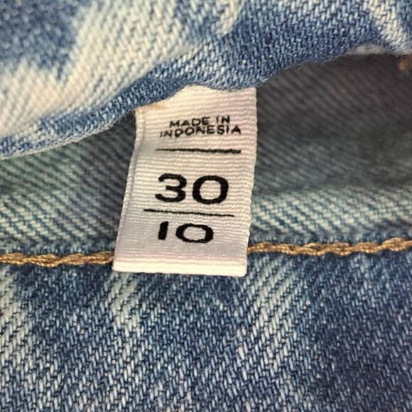 LOFT Women's The High Waist Cut Off Denim Shorts size 30 / 10 - Picture 5 of 7